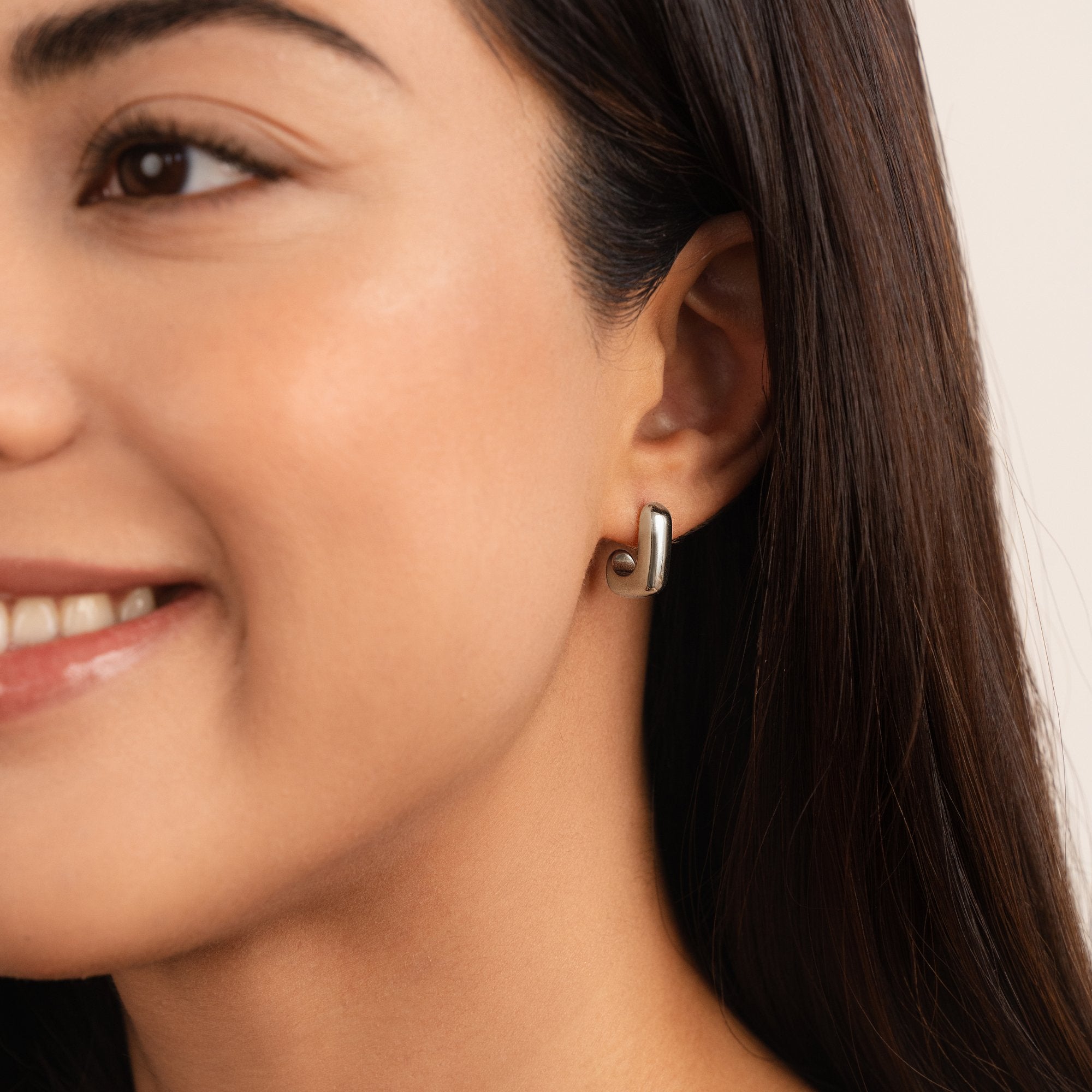 Alice Square Hoop Gold Earrings - Beautiful Earth Boutique