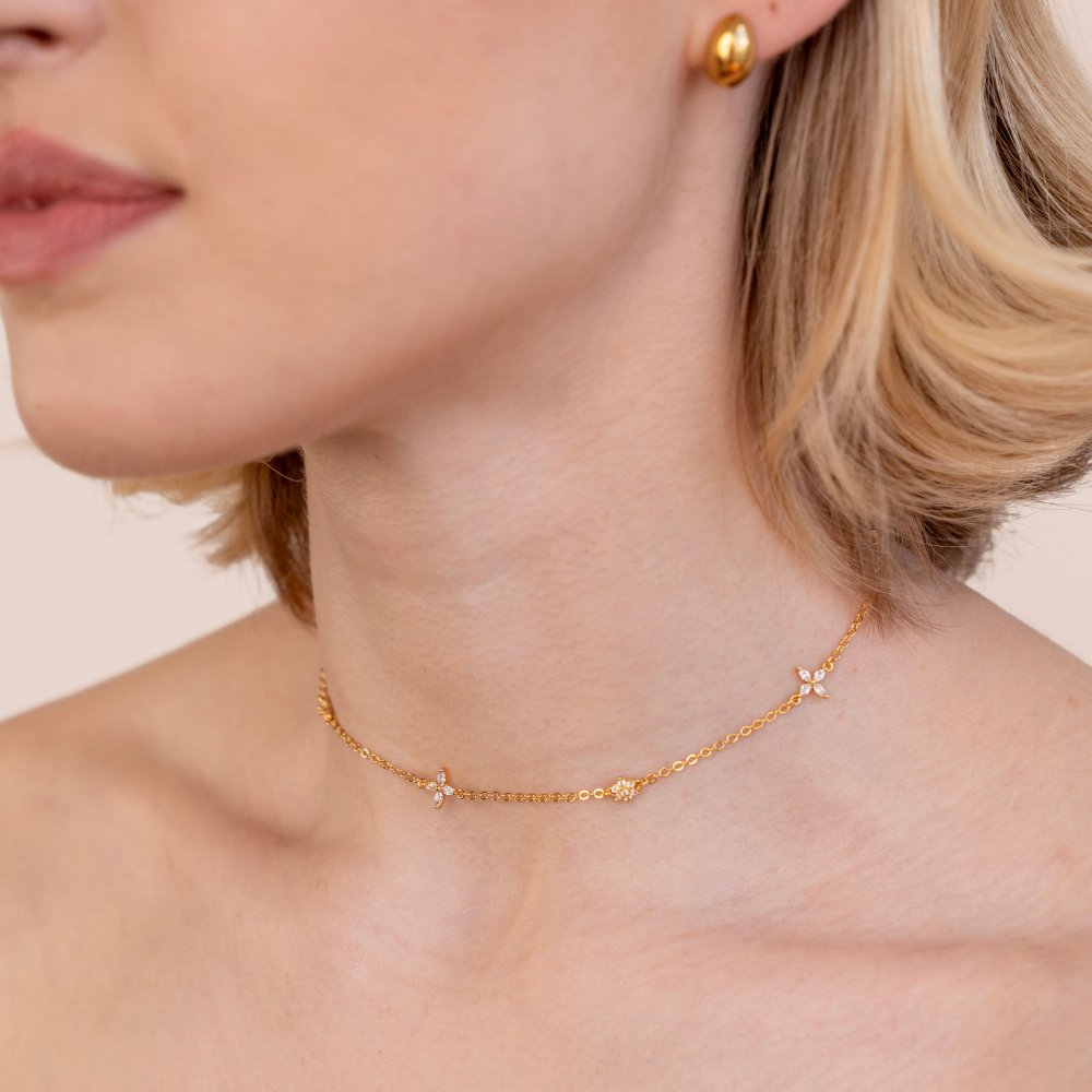 Flower Crystal Necklace - Beautiful Earth Boutique