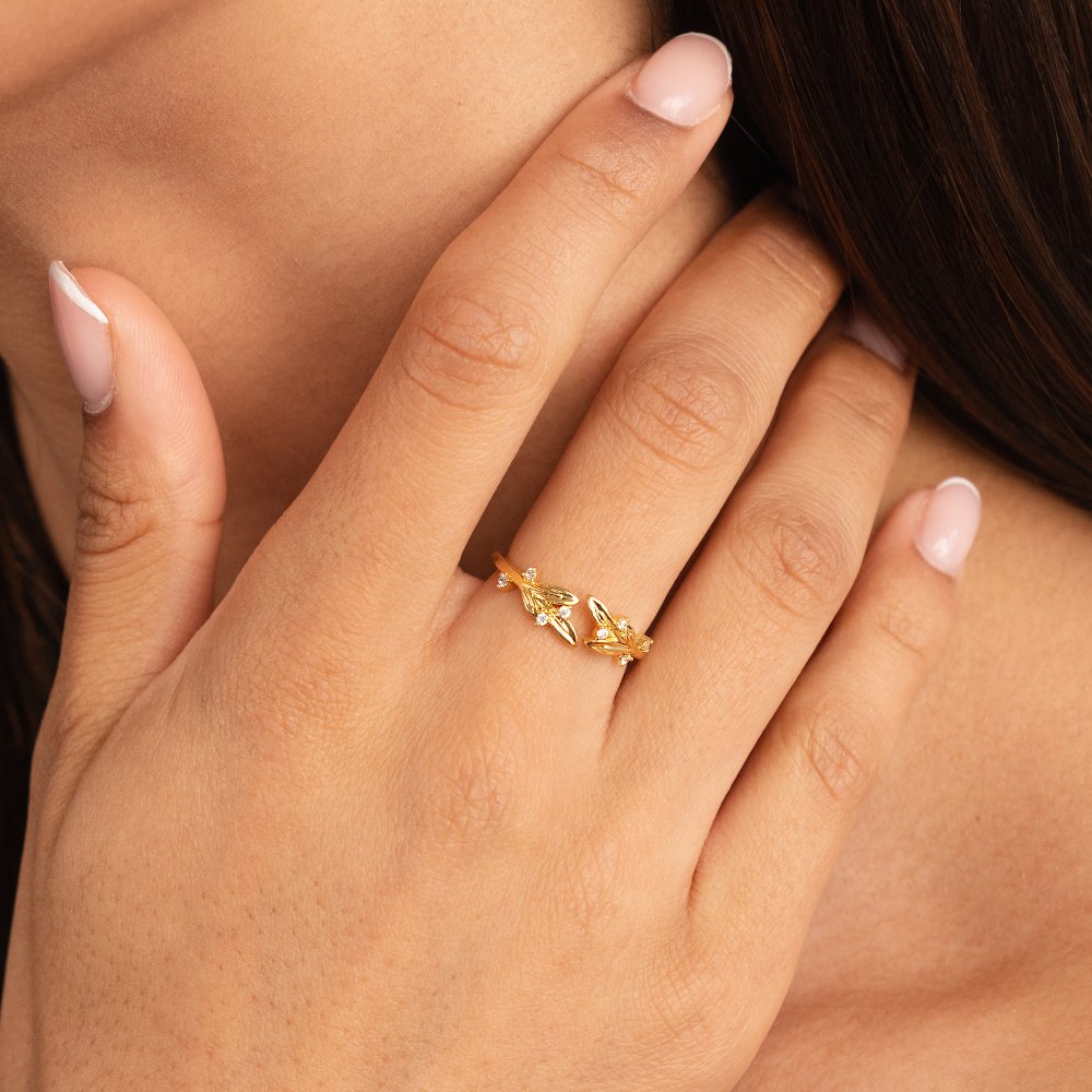 Gold & Crystal Vine Ring - Beautiful Earth Boutique