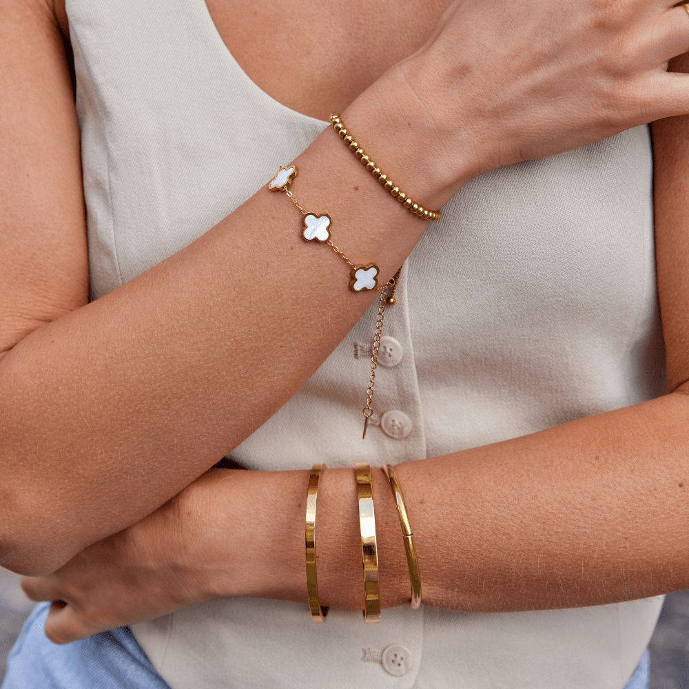 Lilah Gold Bangle - Beautiful Earth Boutique