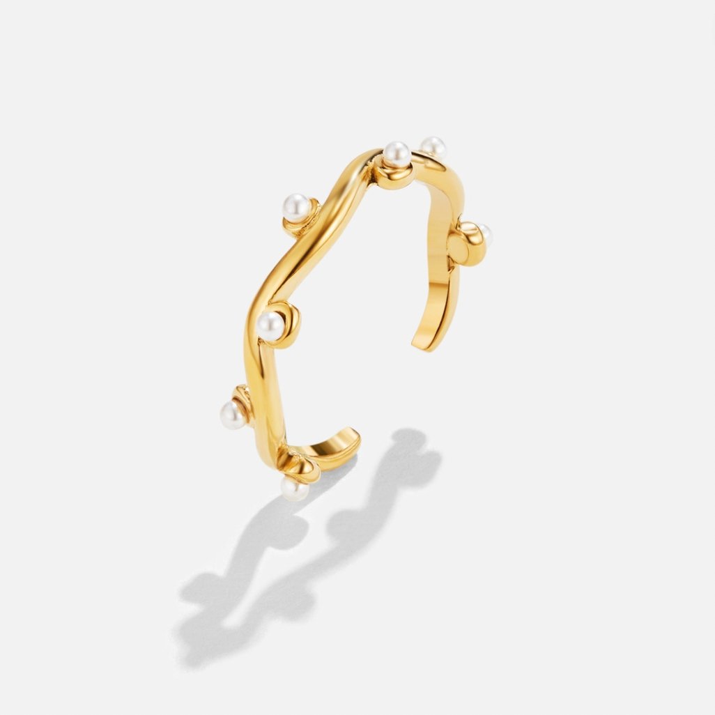 Wavey Pearl 18K Gold Ring - Beautiful Earth Boutique