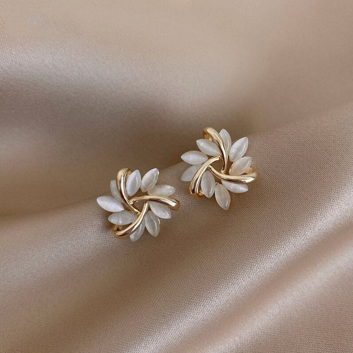 Yulia Petal & Hoop Bundle - Beautiful Earth Boutique