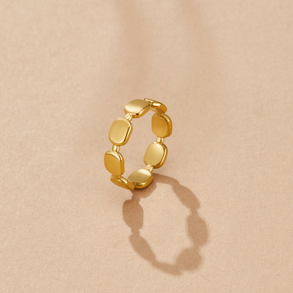 Weißer Sakura-Ring Gold