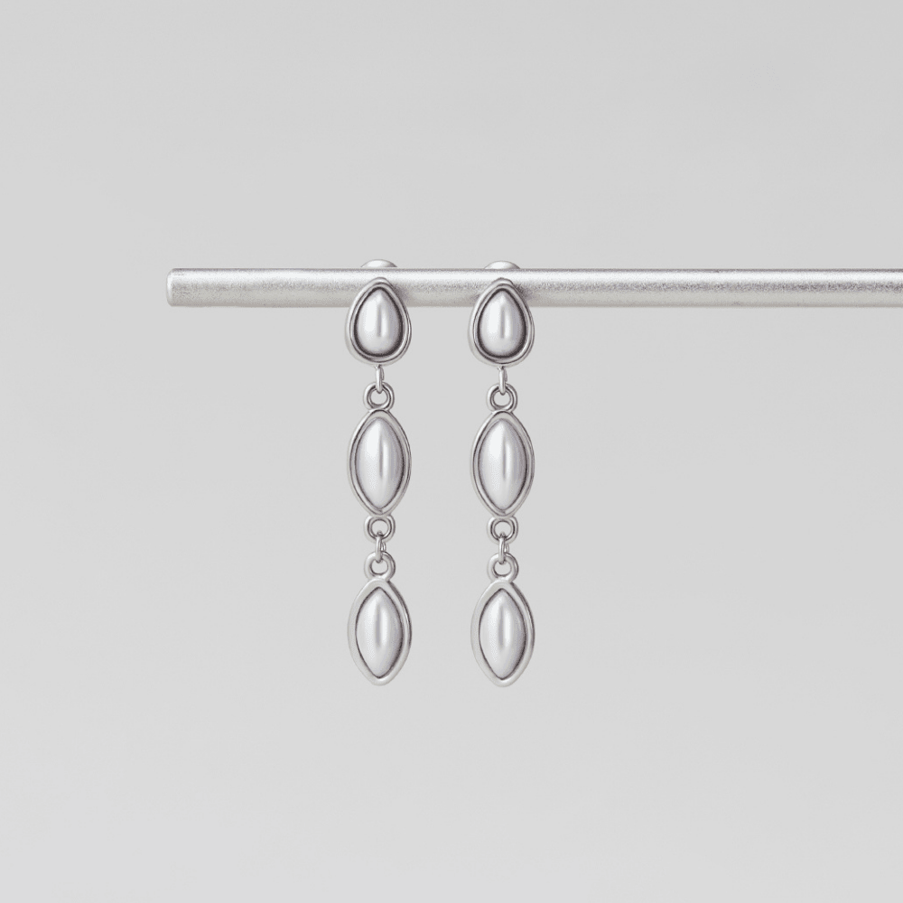 Silver Serena Pearl Drop Earrings - Beautiful Earth Boutique
