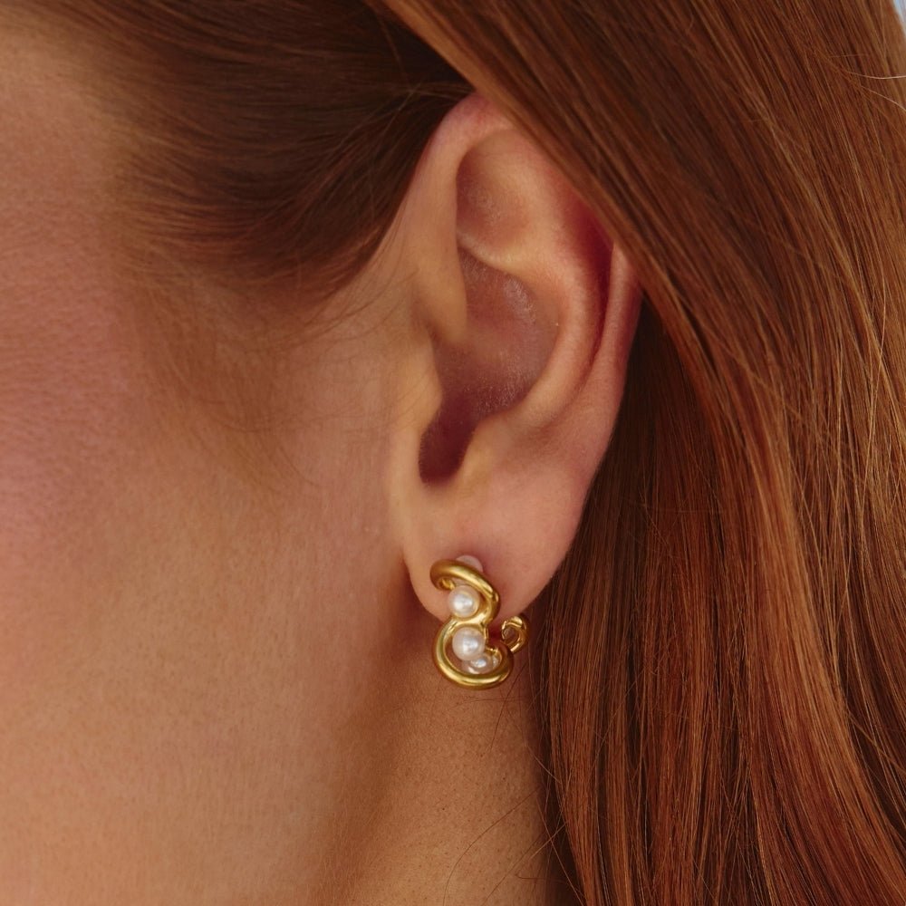 Tara Gold Entwined Pearl Earrings - Beautiful Earth Boutique