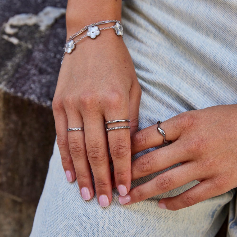 Twisted Tyra Silver Ring - Beautiful Earth Boutique
