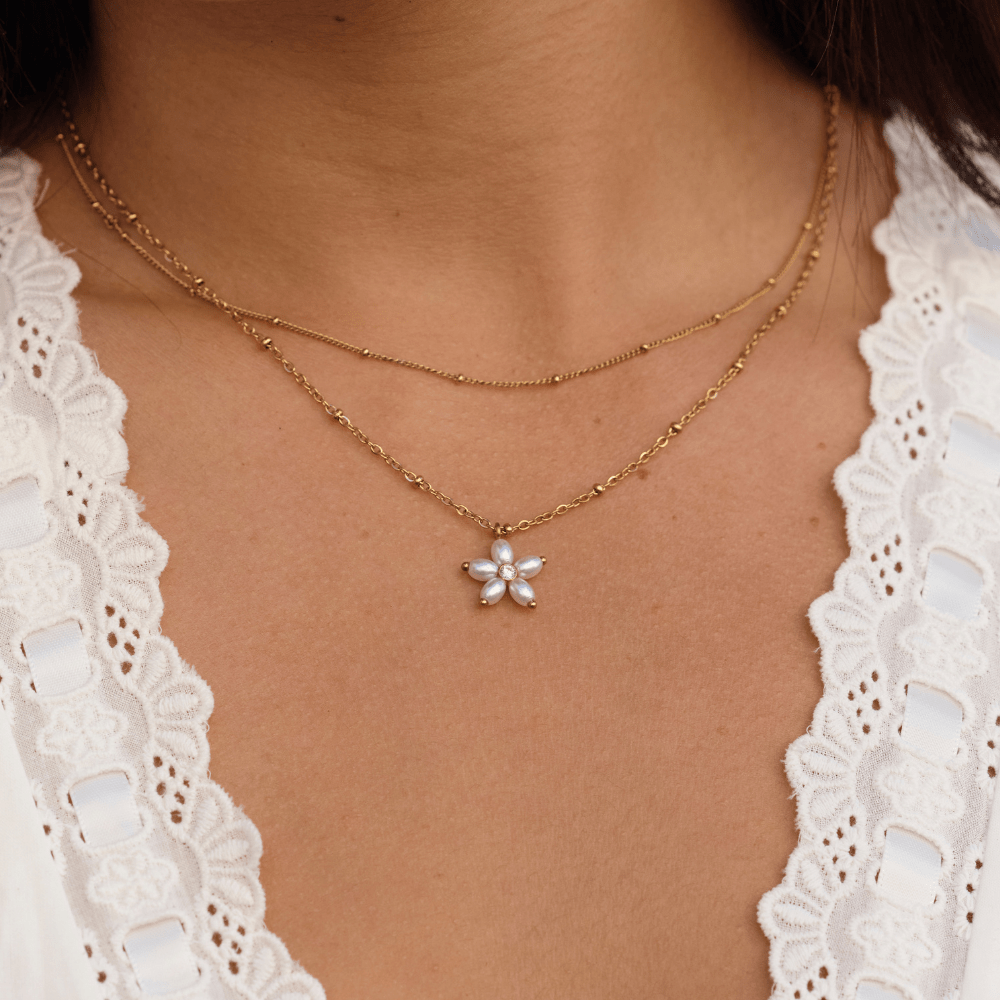 White Flower Pearl Pendant Necklace - Beautiful Earth Boutique